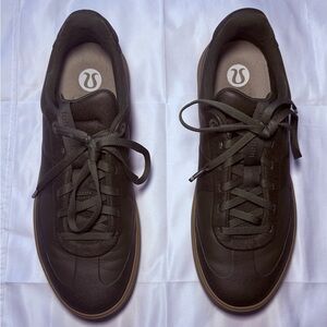 lululemon athletica Men's Dark Green (Military Green) Sneakers